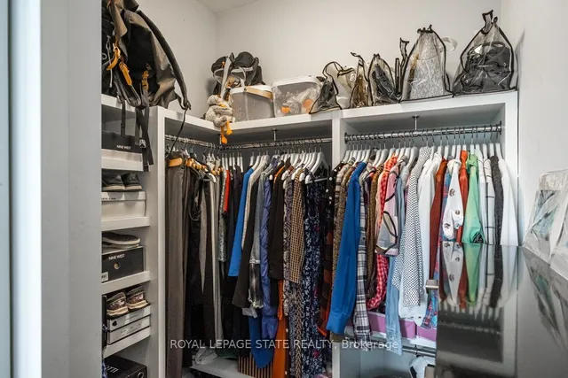 Additional image 27 of 181 James St Unit PH6