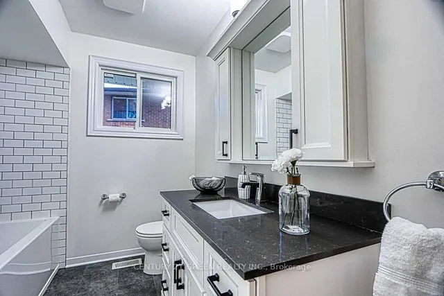 Additional image 20 of 164 Gardiner Dr