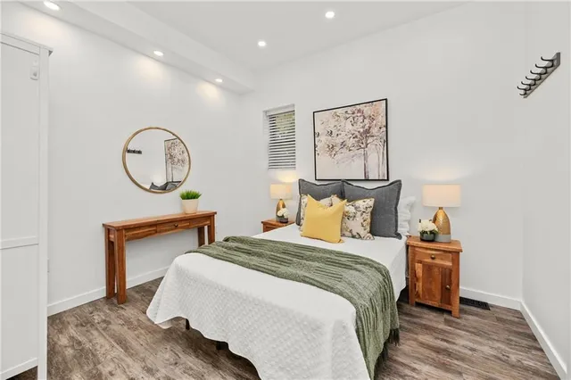 Additional image 41 of 127 FREELTON Rd