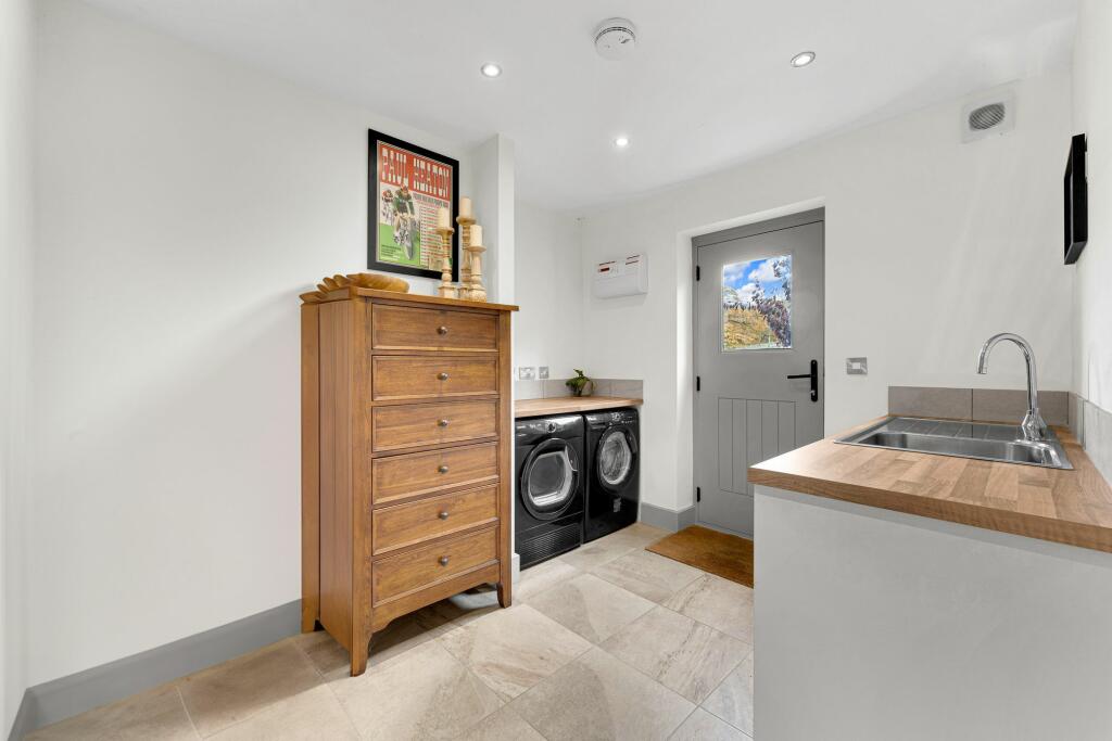 Additional image 21 of 1750s Farmhouse on 0.8 acres, 360° views, rustic charm, and scenic Rossendale countryside!