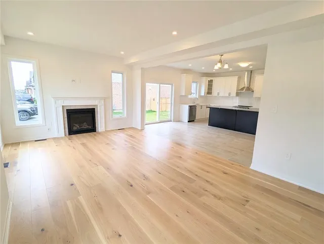 Additional image 12 of 121 CITTADELLA Blvd