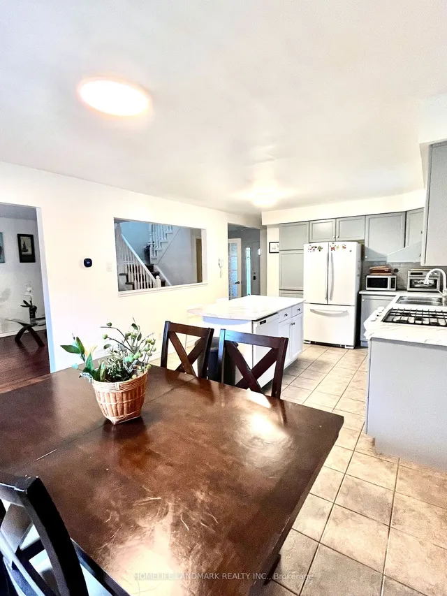 Additional image 11 of 300 Crerar Dr