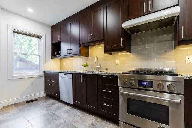 Additional image 19 of 116 VICTORIA St