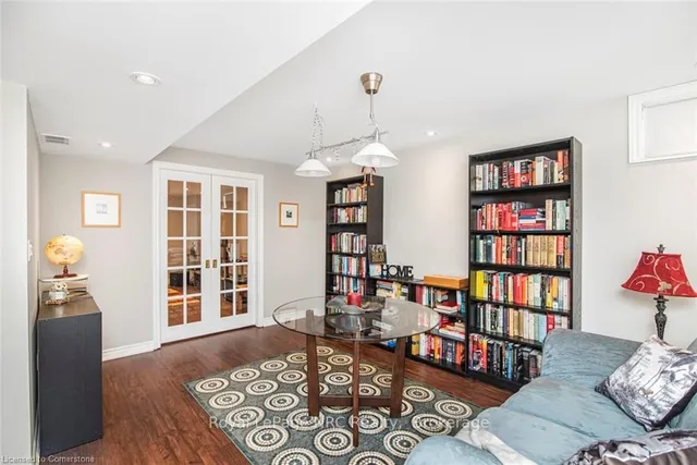 Additional image 27 of 54 Stonepine Cres