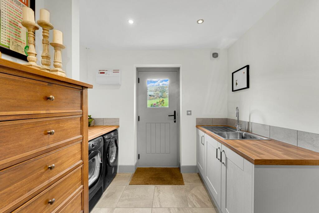 Additional image 22 of 1750s Farmhouse on 0.8 acres, 360° views, rustic charm, and scenic Rossendale countryside!