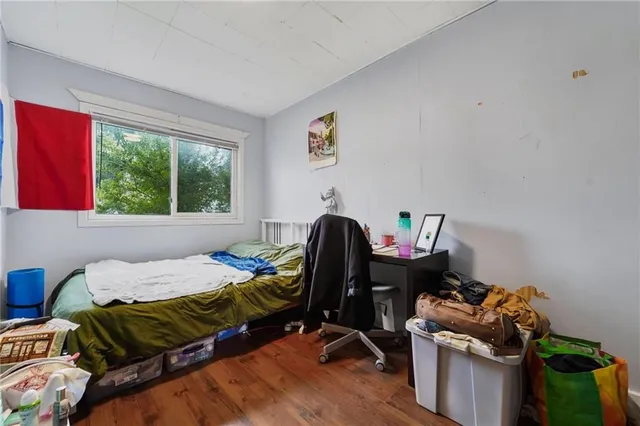 Additional image 15 of 105 WARD Ave