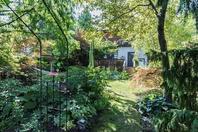 Additional image 45 of 80 STANLEY Ave