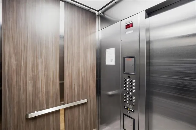 Additional image 29 of 467 CHARLTON Ave Unit 202