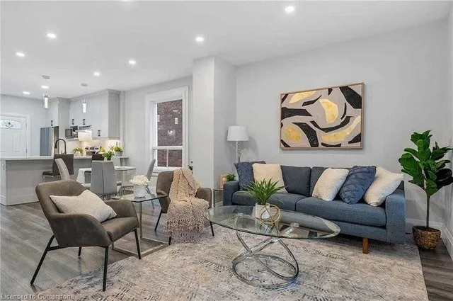 Additional image 3 of 42 Arthur Ave