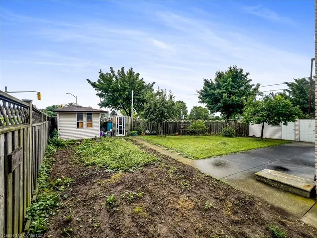 Additional image 3 of 2 Mark Pl