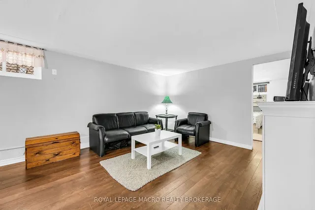 Additional image 27 of 142 Normanhurst Ave