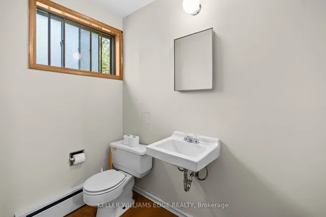 Additional image 25 of 1352 Centre Rd