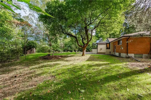 Additional image 43 of 38 OSLER Dr