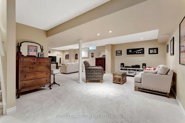 Additional image 23 of 51 Banbury Dr