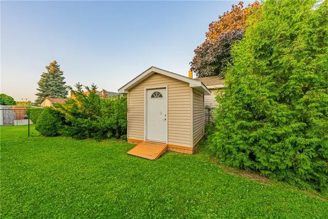 Additional image 49 of 494 DICENZO Dr