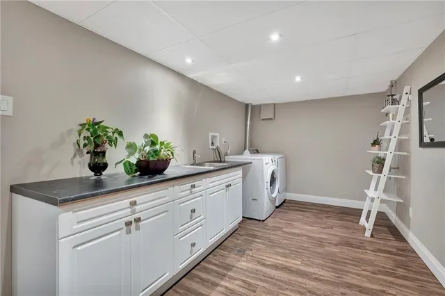 Additional image 24 of 240 PARKSIDE Dr