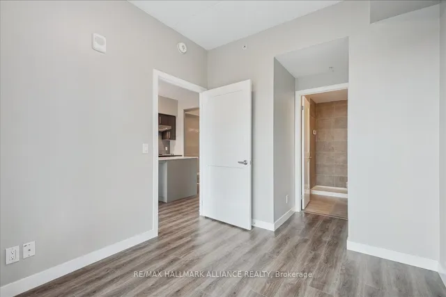 Additional image 22 of 15 Queen St Unit 509