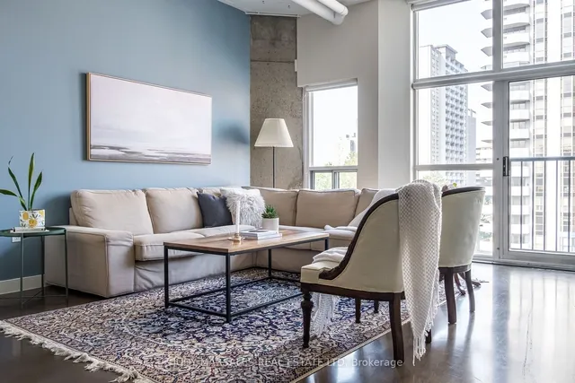 Additional image 34 of 66 Bay St Unit 612