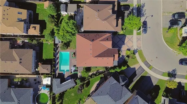 Additional image 41 of 261 MONTREAL Cir