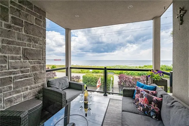 Additional image 15 of 1083 BEACH Blvd