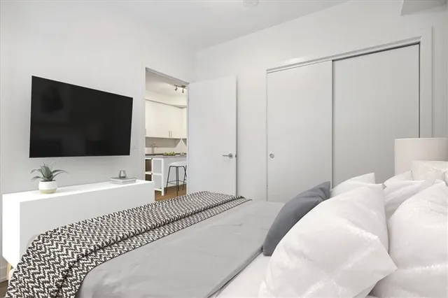 Additional image 4 of 212 KING WILLIAM St Unit 612