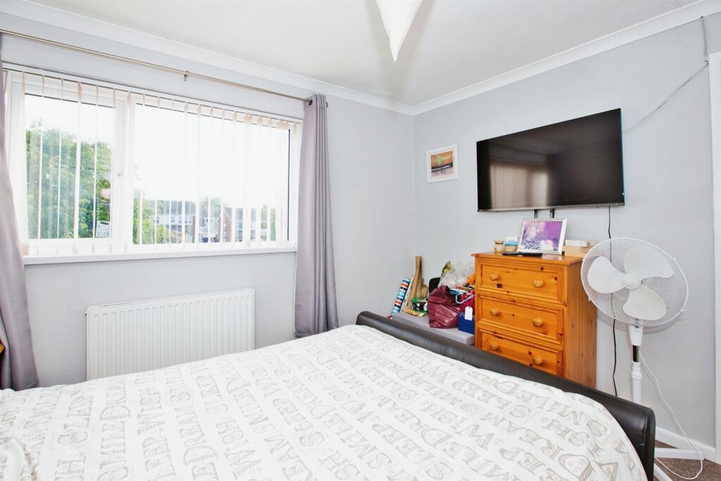 Additional image 8 of Burroughes Avenue, Yeovil