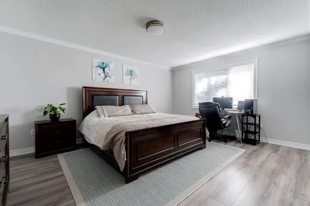 Additional image 23 of 35 LIDO Dr