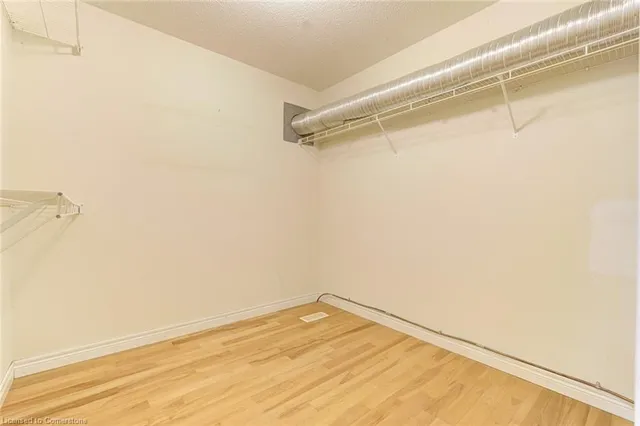 Additional image 27 of 487 Dewitt Rd