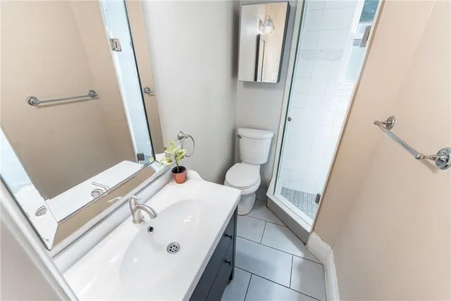 Additional image 33 of 21 SEVERN St