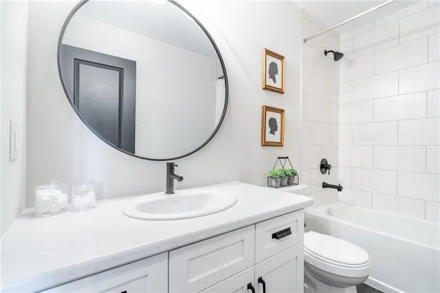 Additional image 27 of 27 RACHEL Dr Unit 15