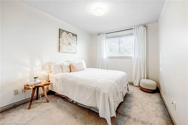 Additional image 23 of 1166 Upper Wentworth St