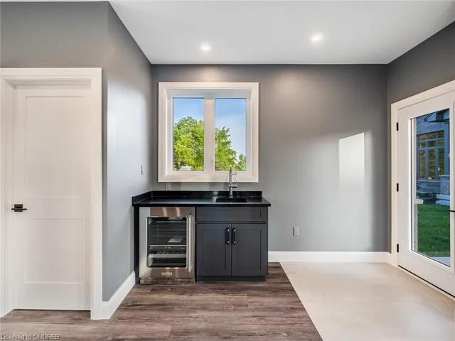 Additional image 33 of 1514 Centre Rd