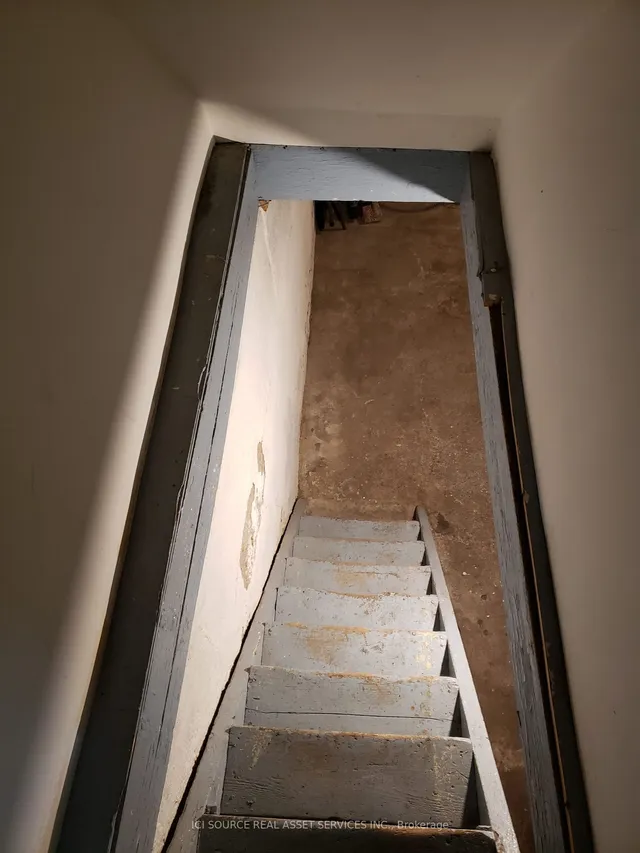 Additional image 17 of 30 Mars Ave