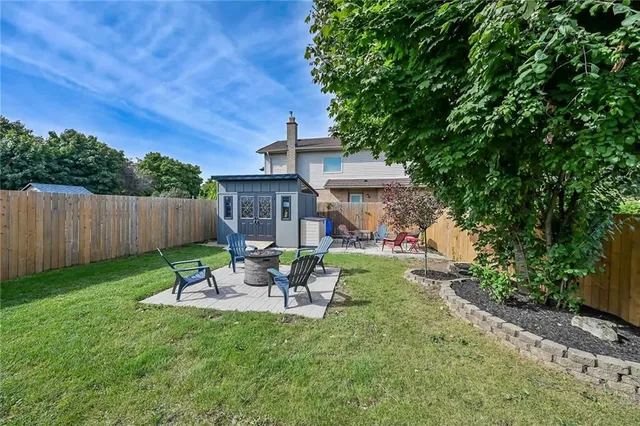 Additional image 48 of 5 RIDELL Cres