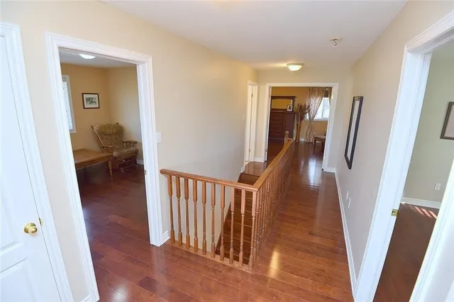 Additional image 24 of 59 HOLIMONT Crt