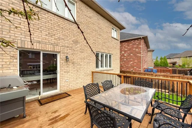 Additional image 48 of 211 VINTON Rd