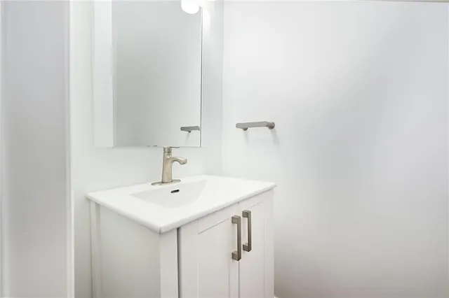 Additional image 32 of 250 SAN FRANCISCO Ave