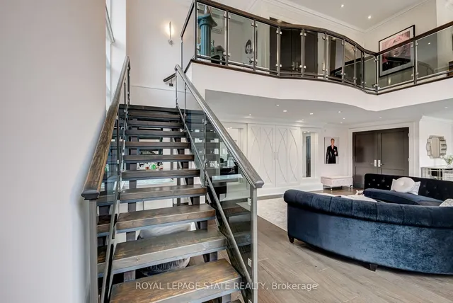 Additional image 23 of 397 King St Unit 215