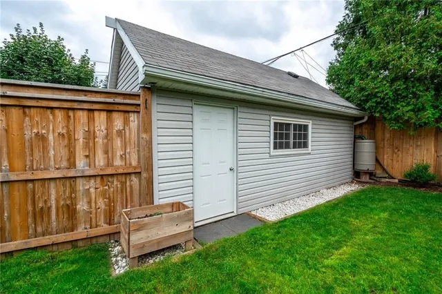 Additional image 34 of 305 WEXFORD Ave