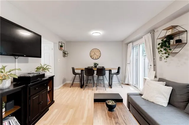 Additional image 12 of 386 HIGHLAND Rd Unit 31