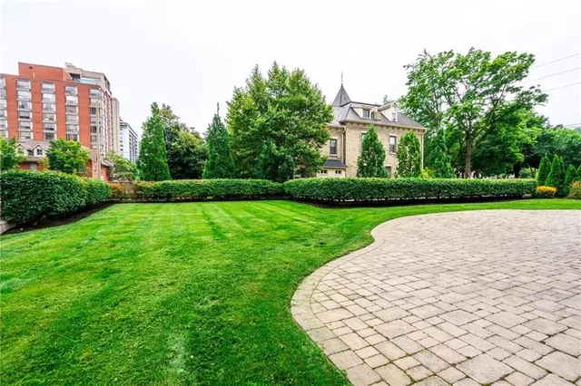 Additional image 48 of 90 CHARLTON Ave Unit 308