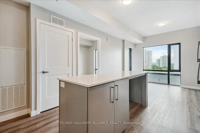 Additional image 18 of 15 Queen St Unit 509