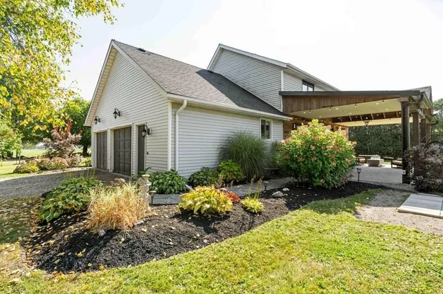 Additional image 38 of 851 WESTOVER Rd