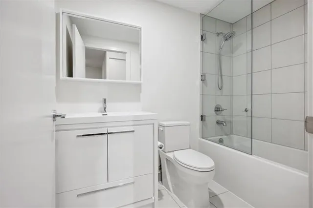 Additional image 6 of 212 KING WILLIAM St Unit 612