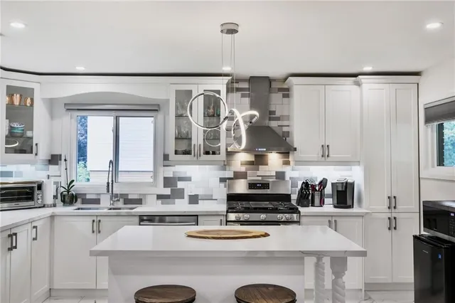 Additional image 11 of 360 SANATORIUM Rd