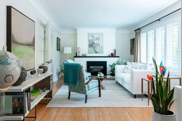 Additional image 10 of 851 Mewburn Rd