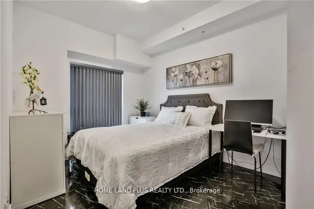 Additional image 18 of 81 Robinson St Unit 206