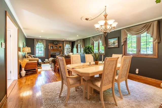 Additional image 19 of 47 Woodend Dr