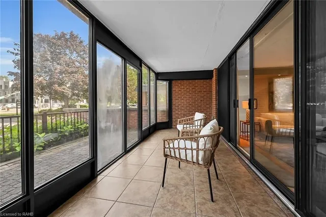 Additional image 19 of 150 WILSON St Unit 112