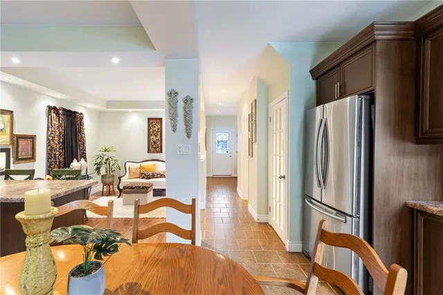 Additional image 12 of 150 LEINSTER Ave